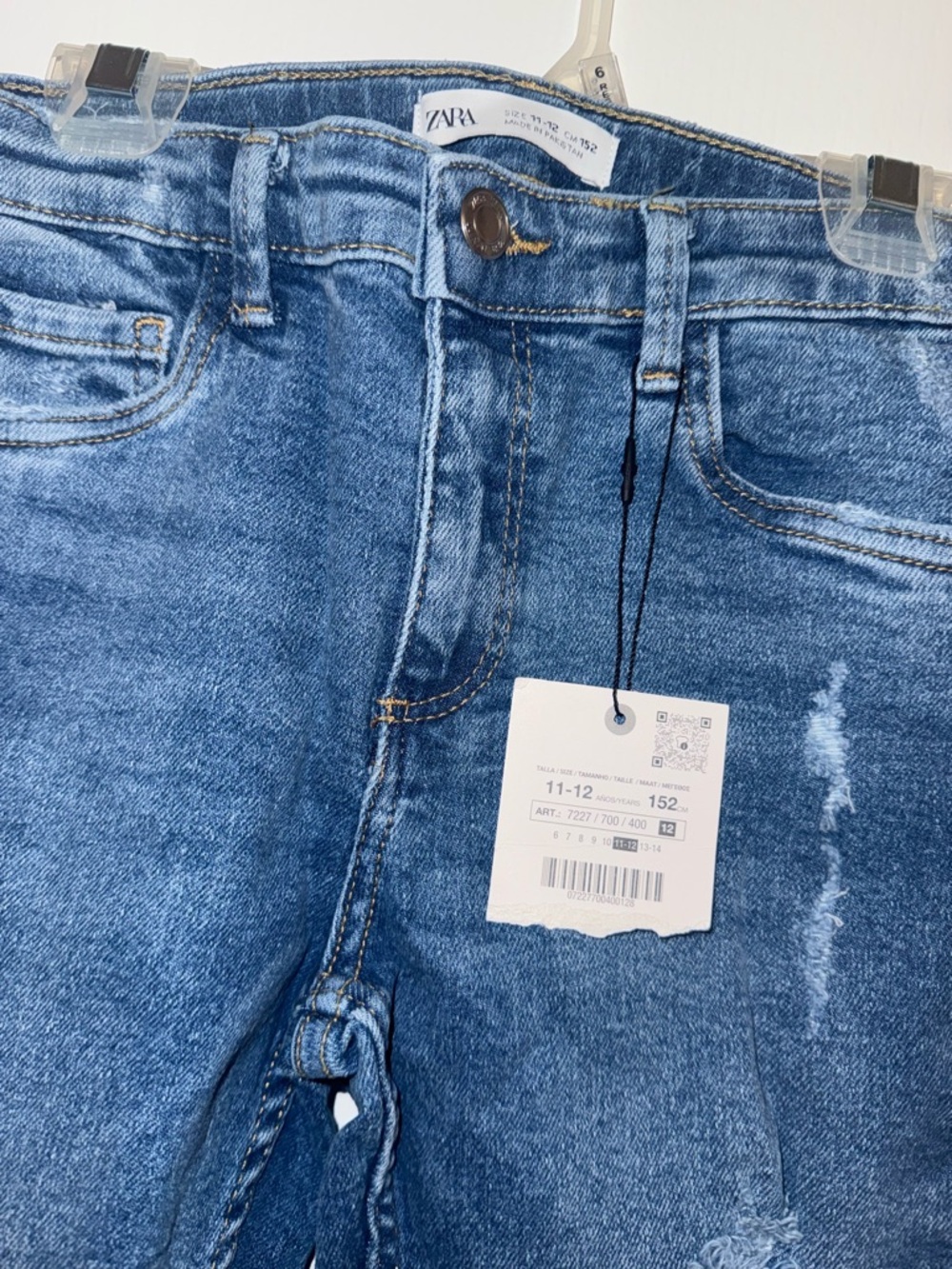 Zara Medium Blue Distressed Denim Jeans Girls size 11/12 brand new